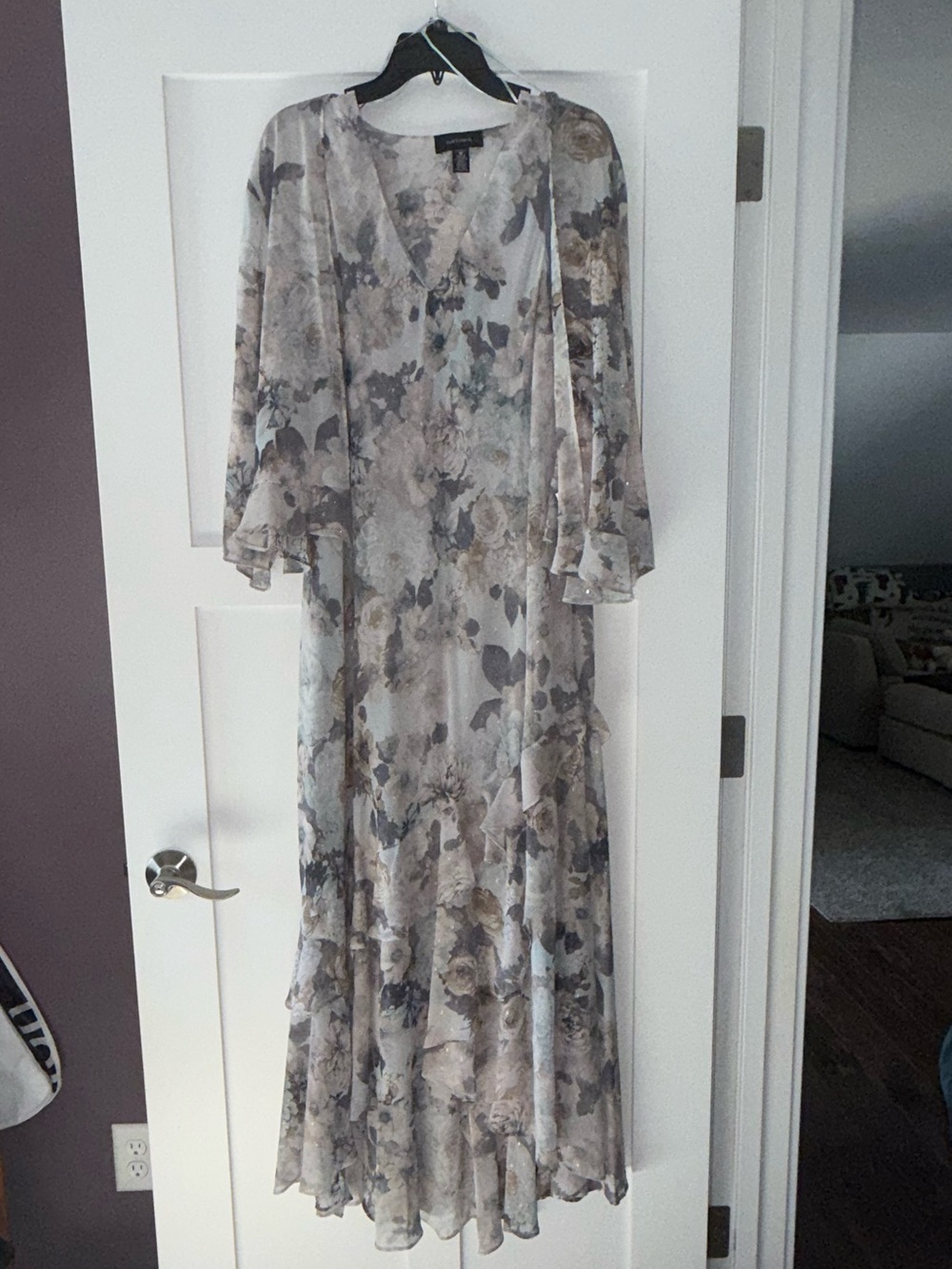 R&M Richards Neutral Floral V-Neck Maxi Dress